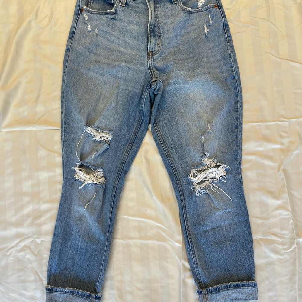 Abercrombie & Fitch Light Blue Distressed Ankle Jeans